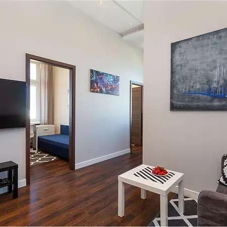 Royalaparthotel Sienkiewicza 52 *