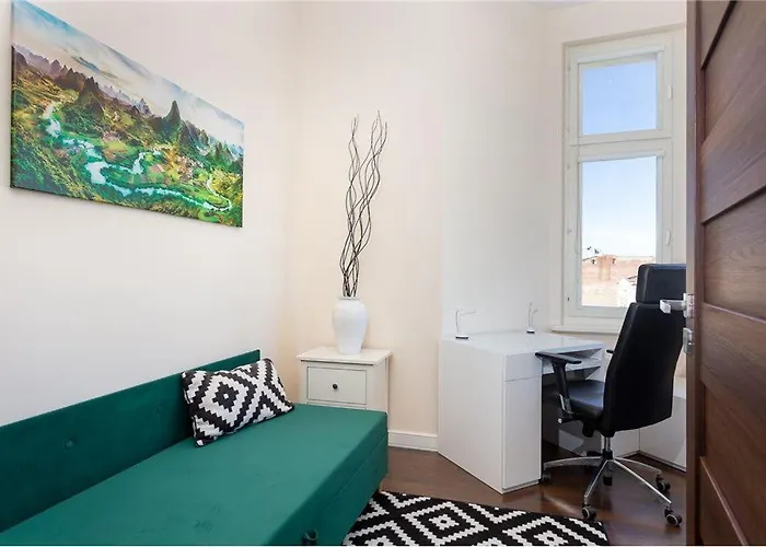 Royalaparthotel Sienkiewicza 52